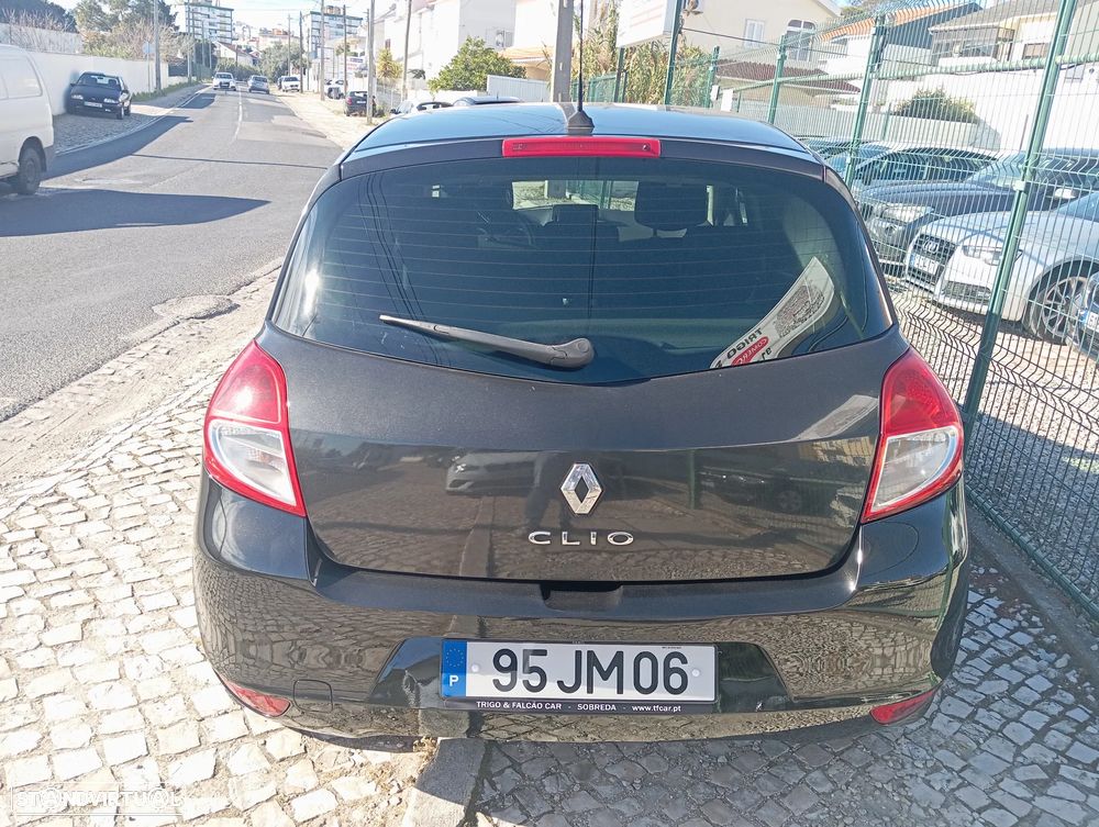 Renault Clio 1.2 TCE Dynamique S - 5
