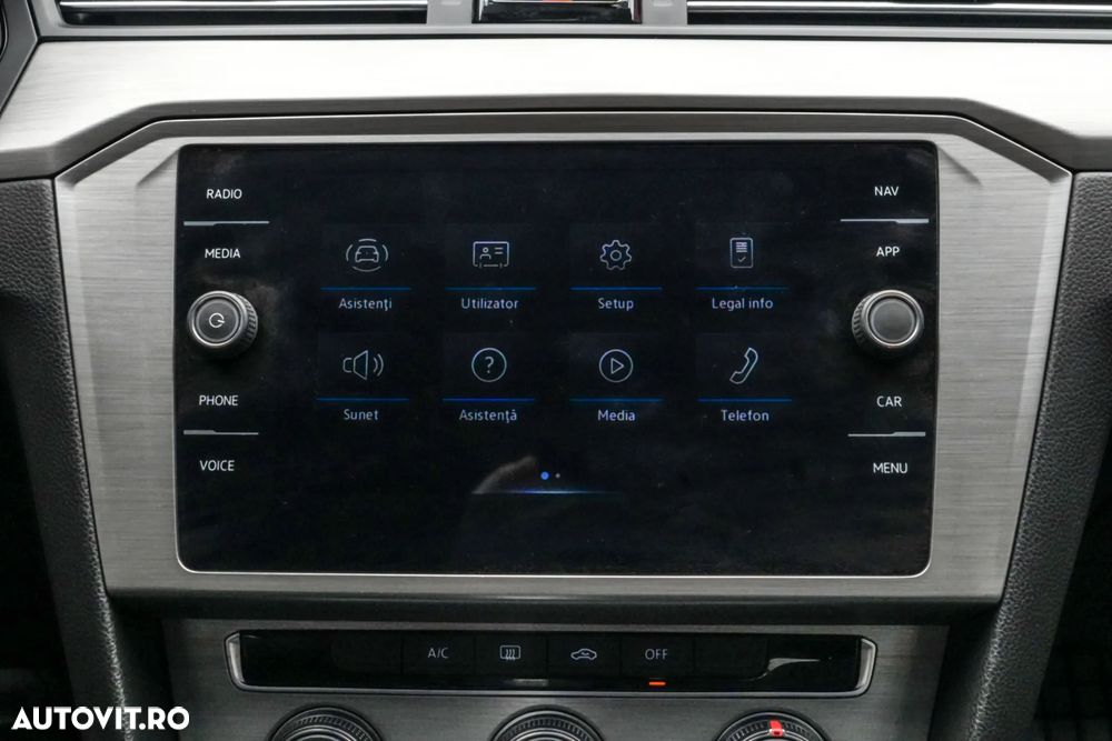 Volkswagen Passat 2.0 TDI DSG Comfortline - 19