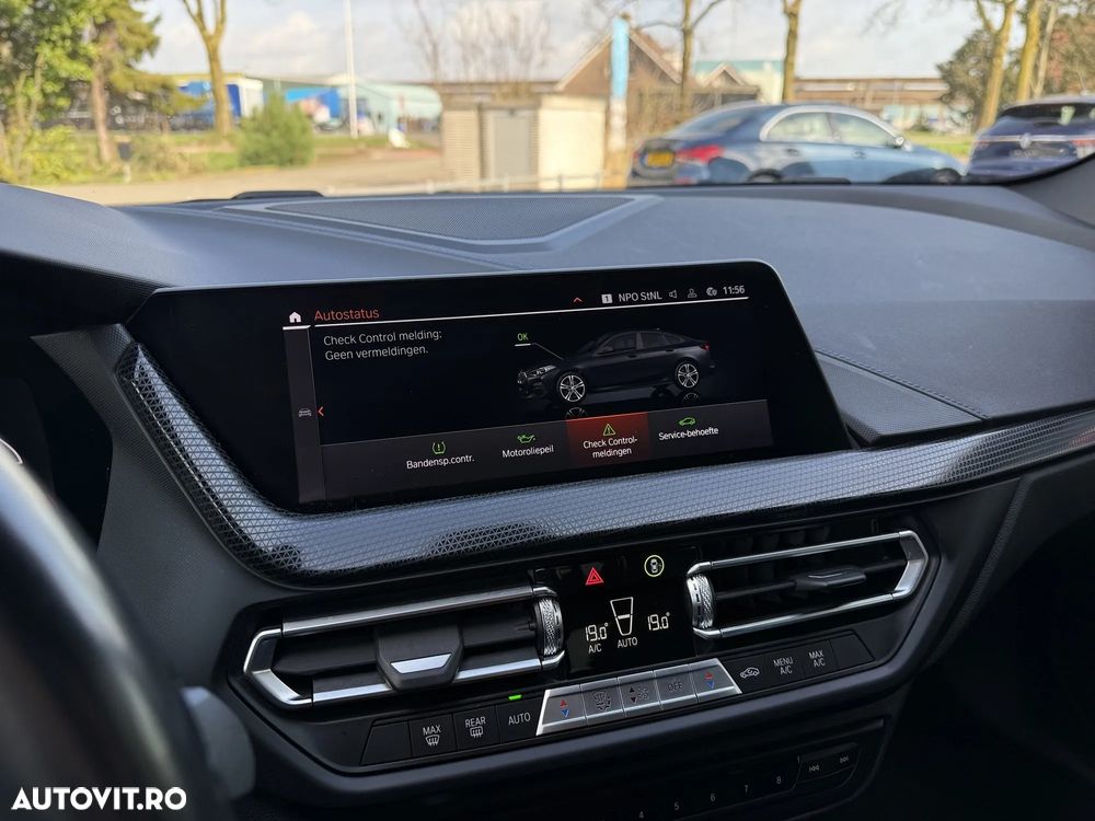 BMW Seria 2 218i Aut. M Sport - 6