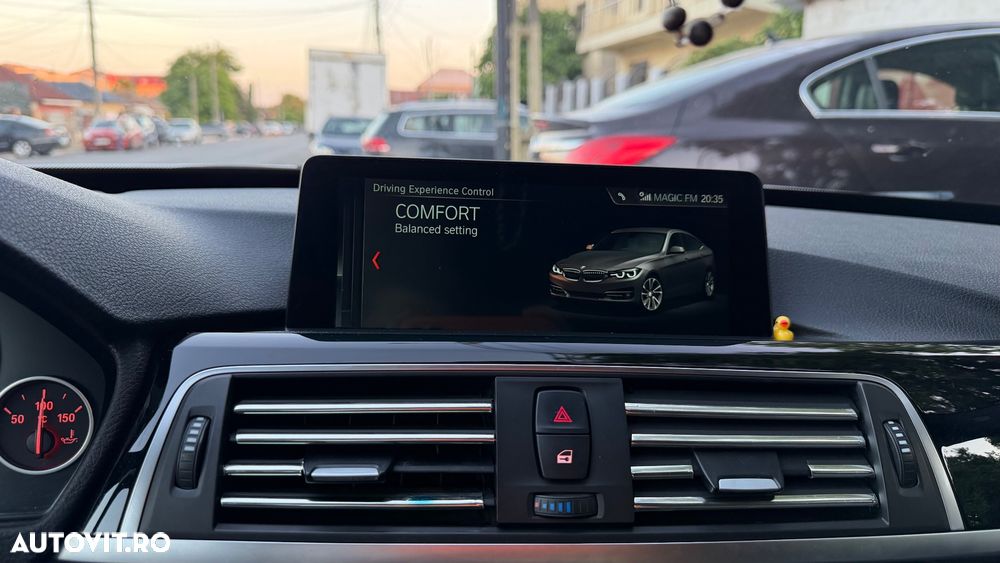BMW Seria 3 320d xDrive AT - 22