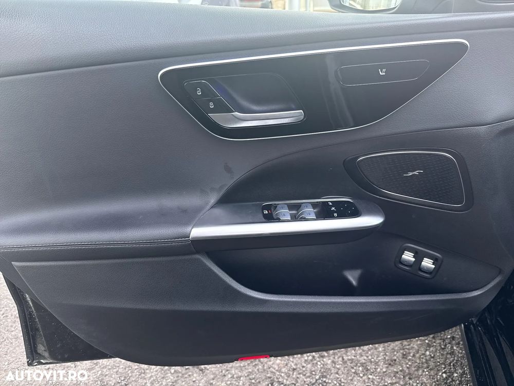 Mercedes-Benz C - 11