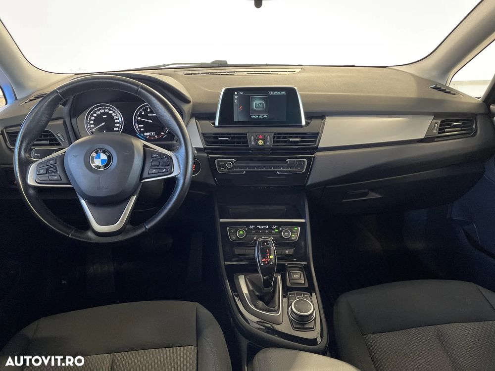 BMW Seria 2 218i Active Tourer Aut. - 9