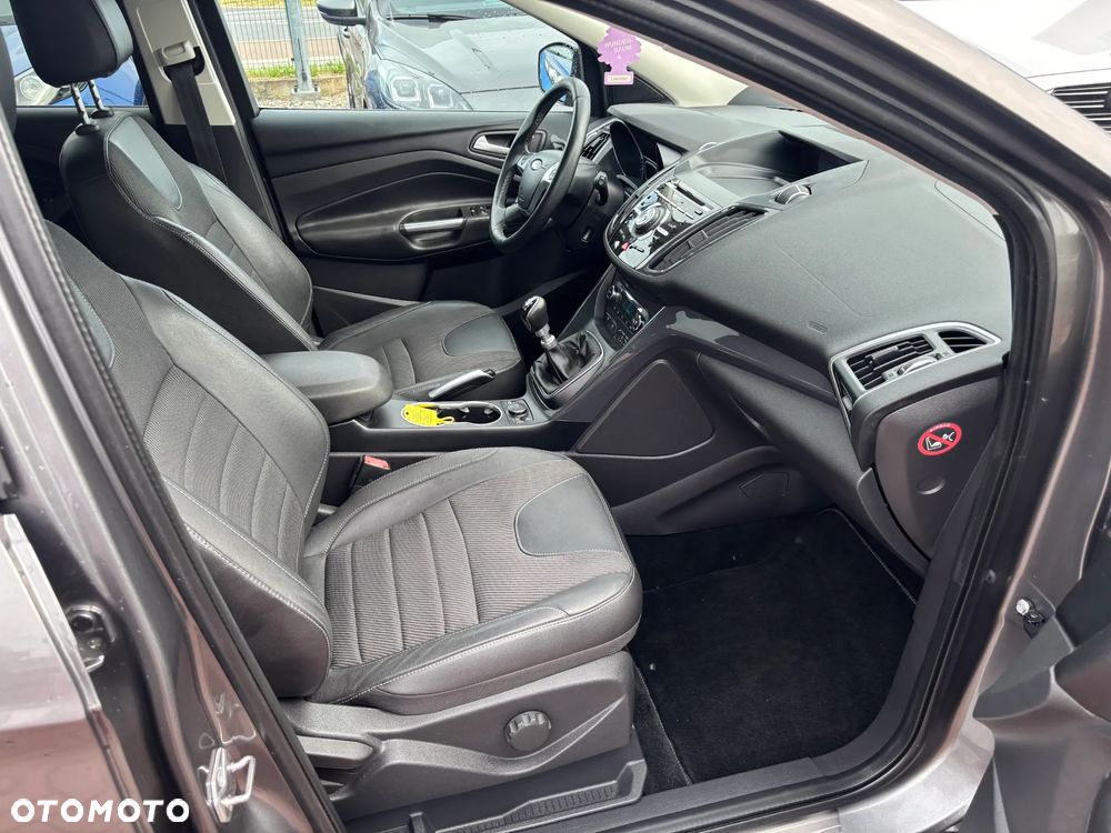 Ford Kuga 2.0 TDCi 4x4 Individual - 17
