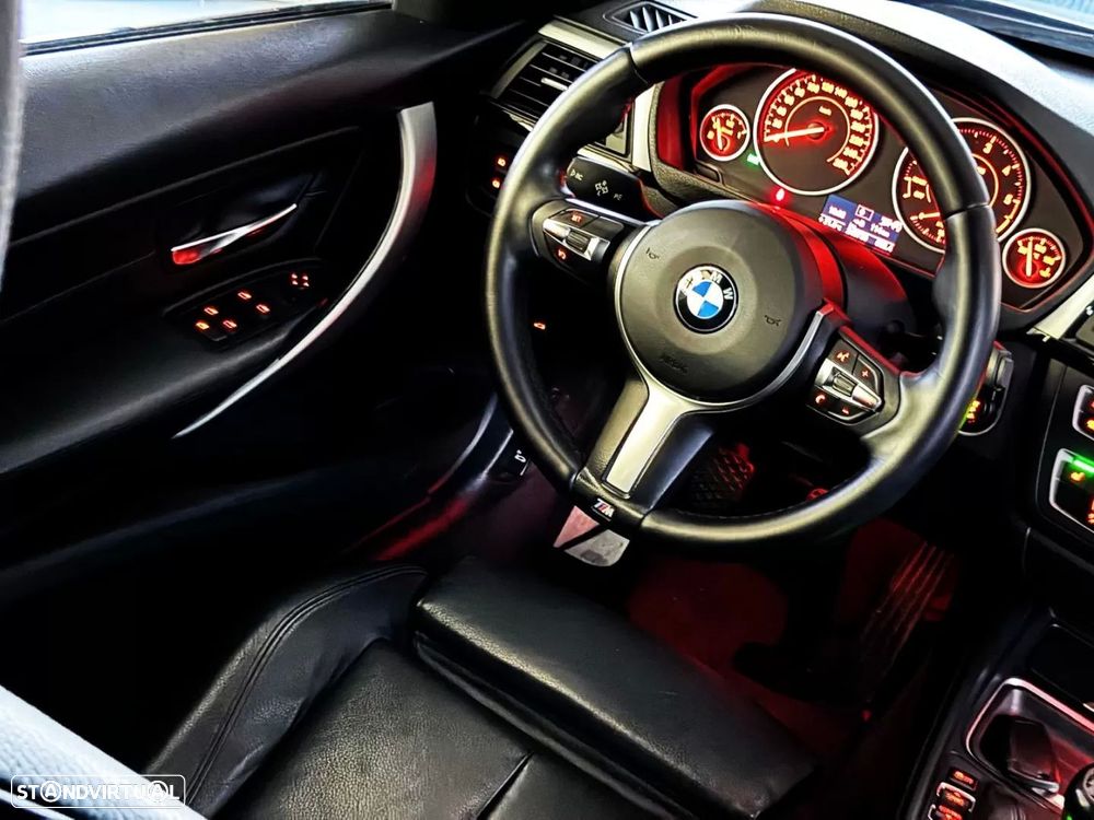 BMW 318 d Pack M - 31