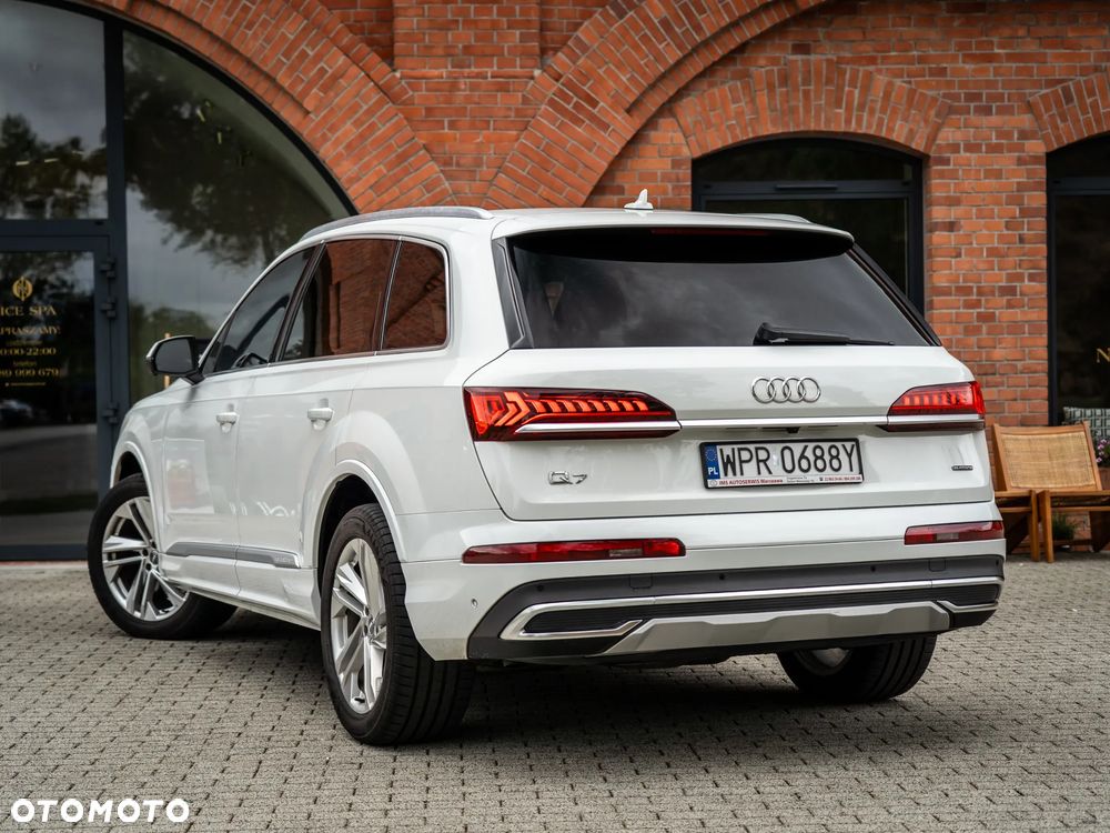 Audi Q7 - 4