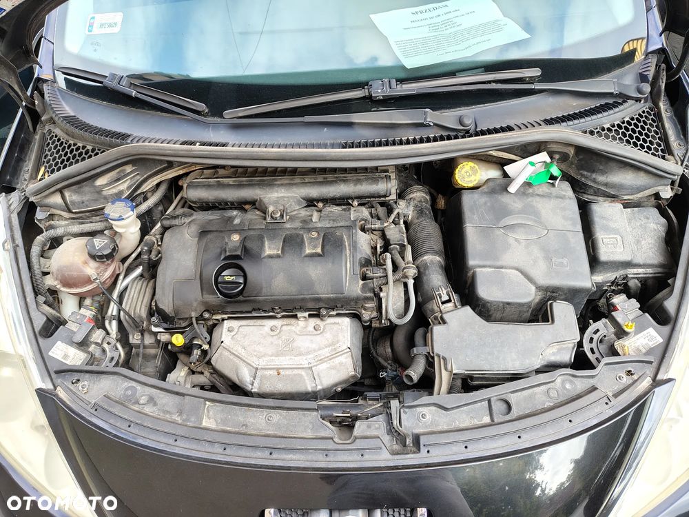 Peugeot 207 120 Sport - 11
