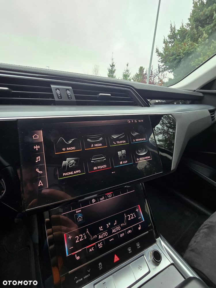 Audi e-tron 50 Quattro - 17