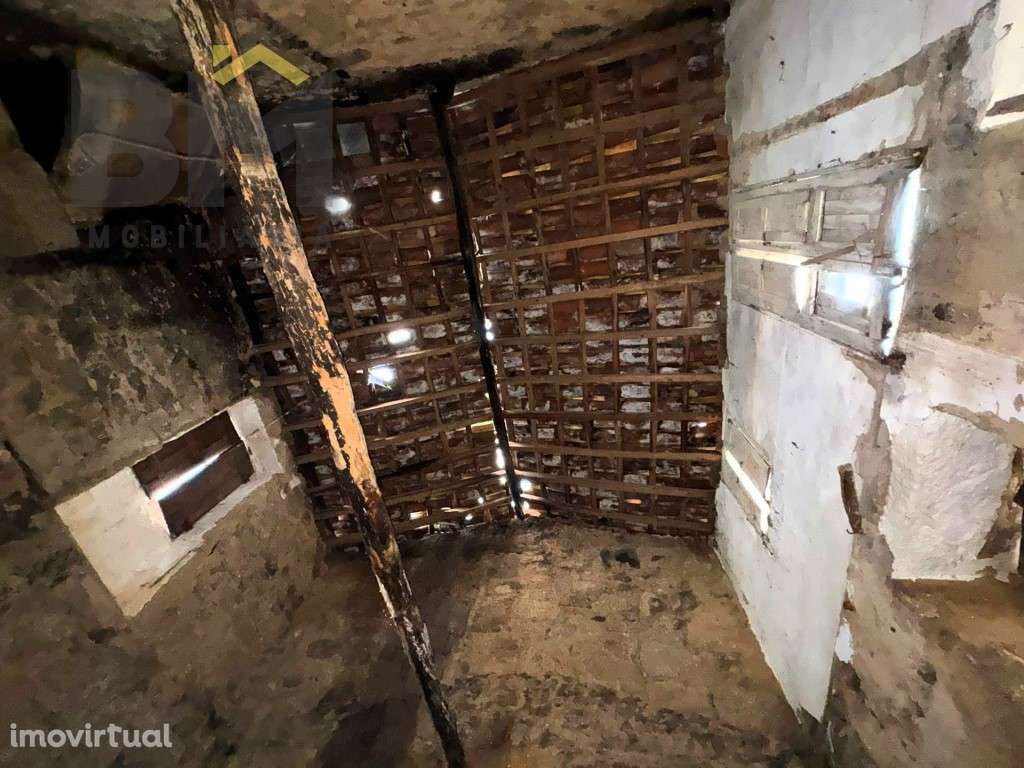 Moradia em pedra para venda em Tinalhas! - Grande imagem: 4/8