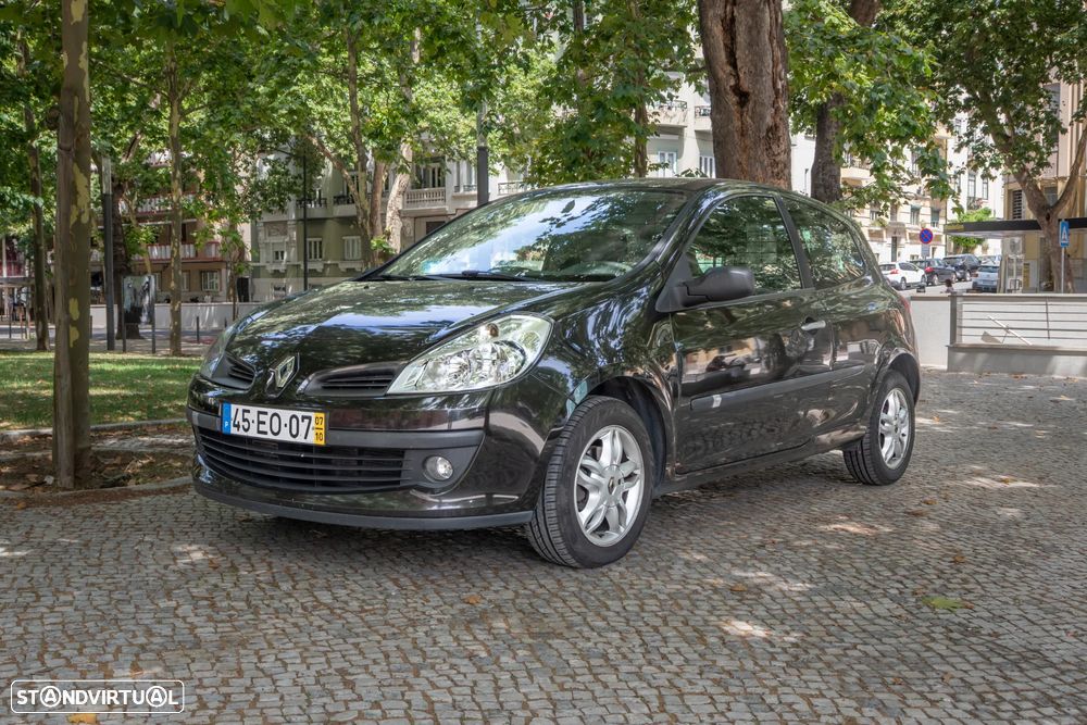 Renault Clio 1.5 dCi Dynamique - 1