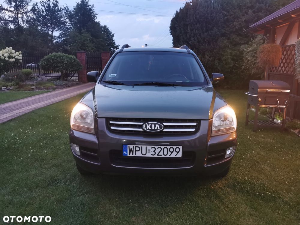 Kia Sportage 2.0 CRDi Tour - 3