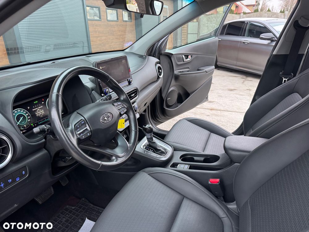 Hyundai Kona 1.6 GDI DCT Trend - 30