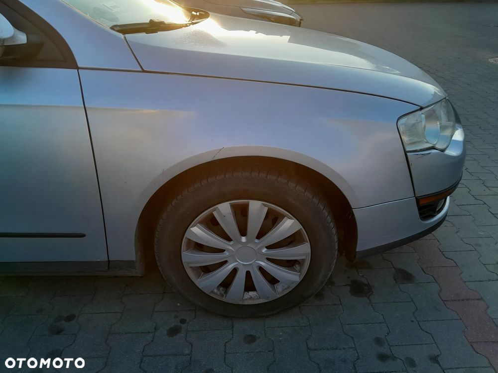 błotnik VW Passat B6  LA7W - 1