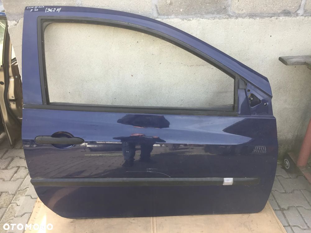 RENAULT CLIO III 06R DRZWI PRAWE PRZÓD
