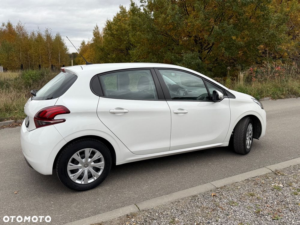 Peugeot 208 PureTech 82 Start & Stop Style - 14