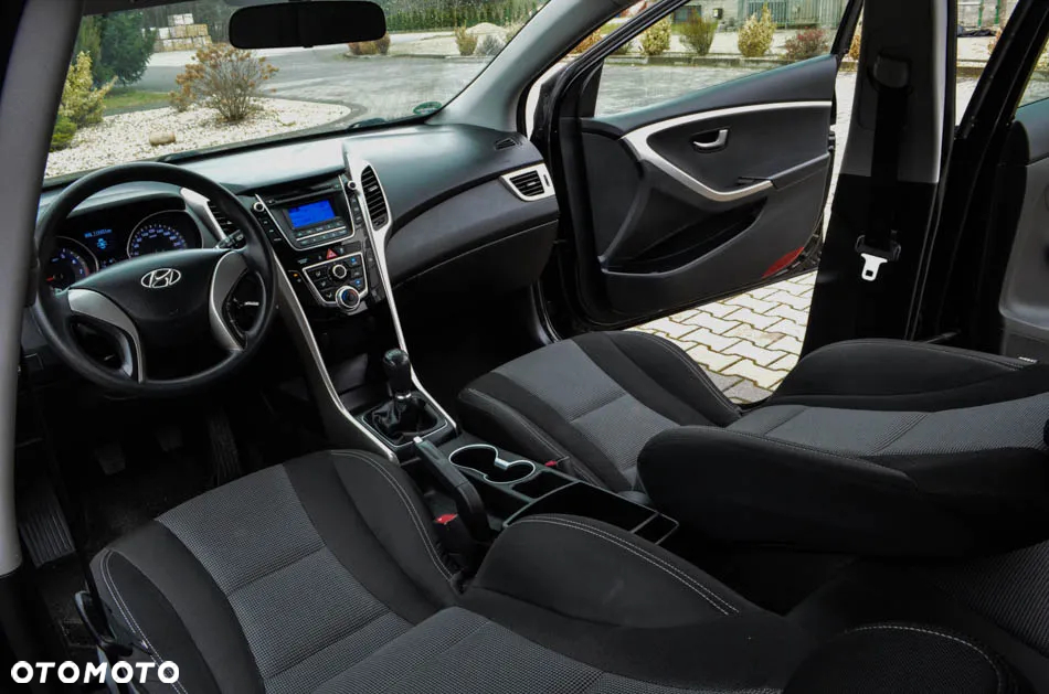 Hyundai i30 1.4 Comfort - 28