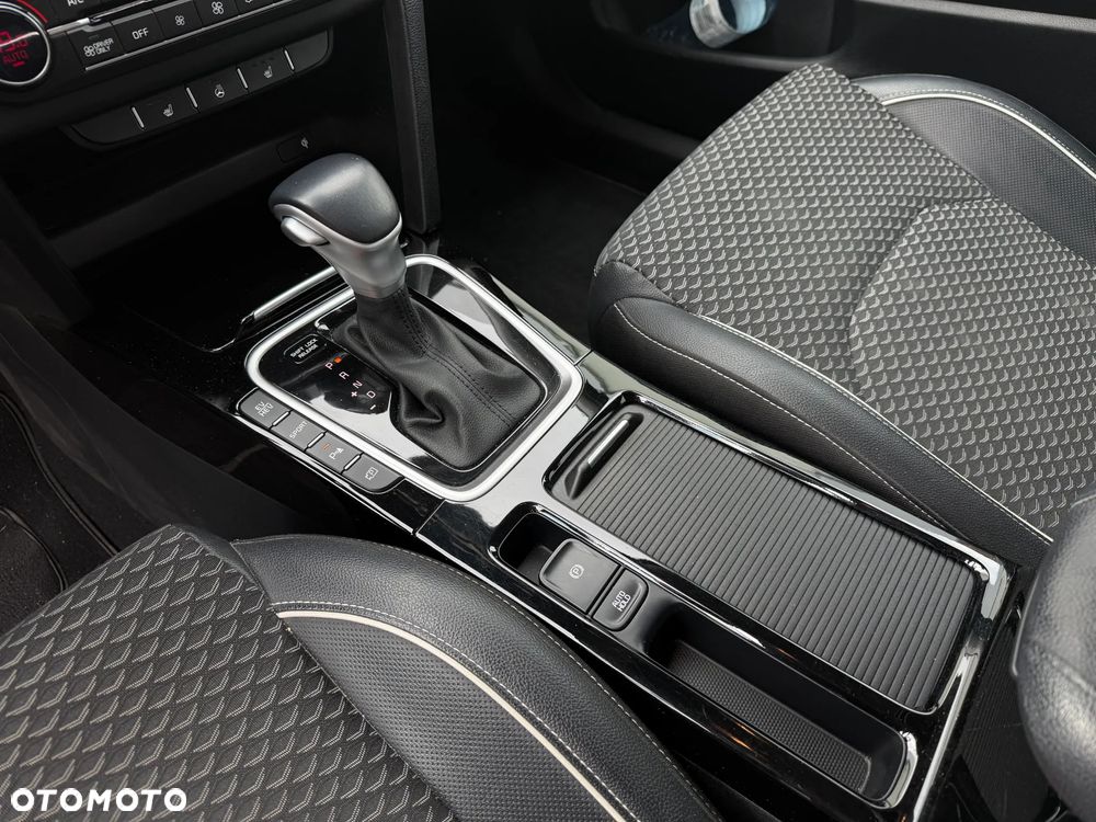 Kia XCeed 1.6 GDI PHEV Business Line DCT - 11