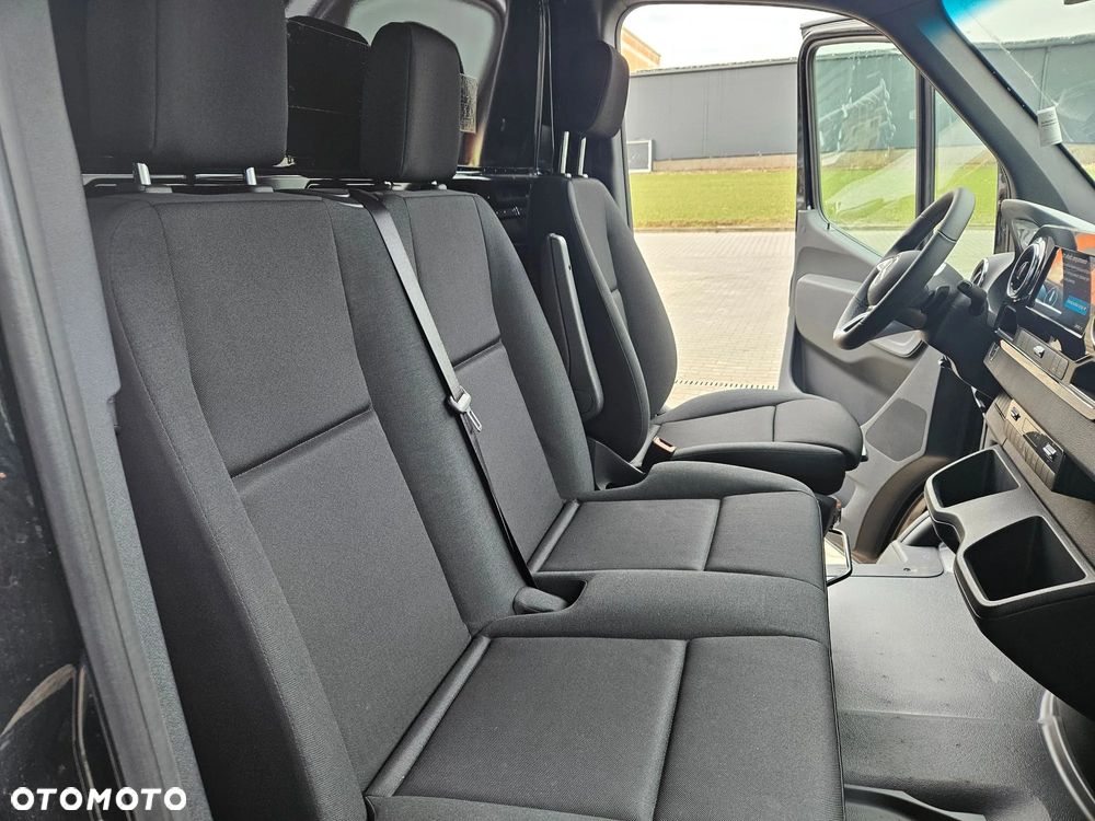 Mercedes-Benz Sprinter 319 CDI - 9