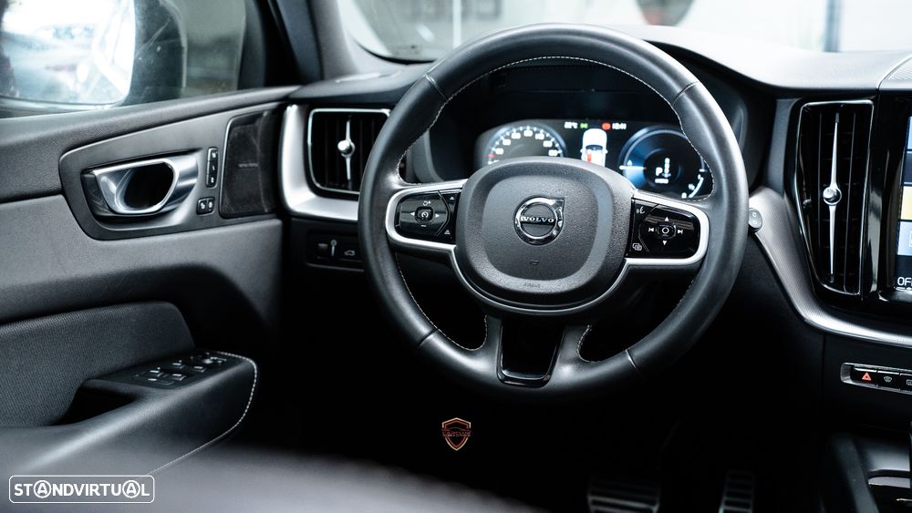 Volvo XC 60 2.0 T8 PHEV Polestar Engineered AWD - 26