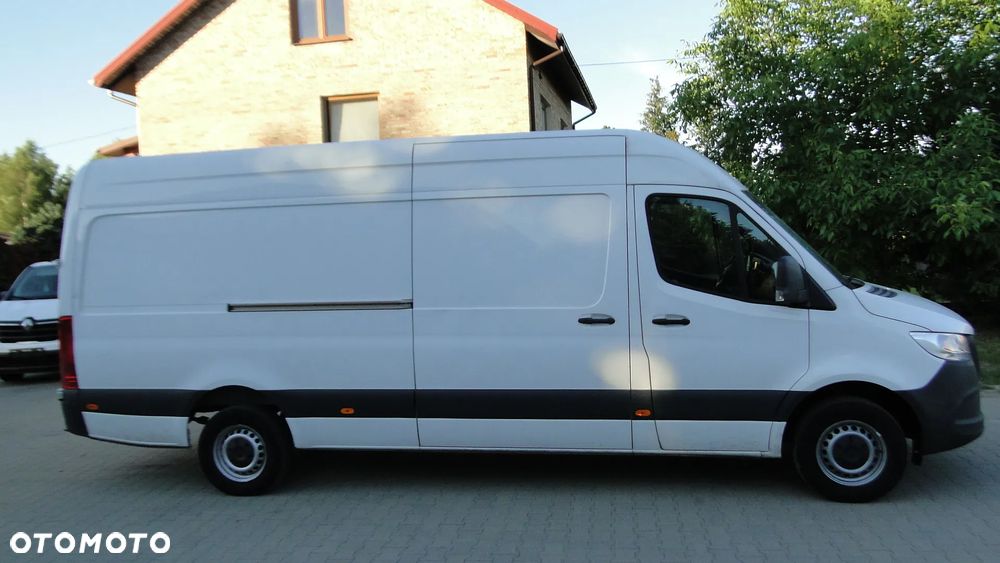 Mercedes-Benz SPRINTER - 9
