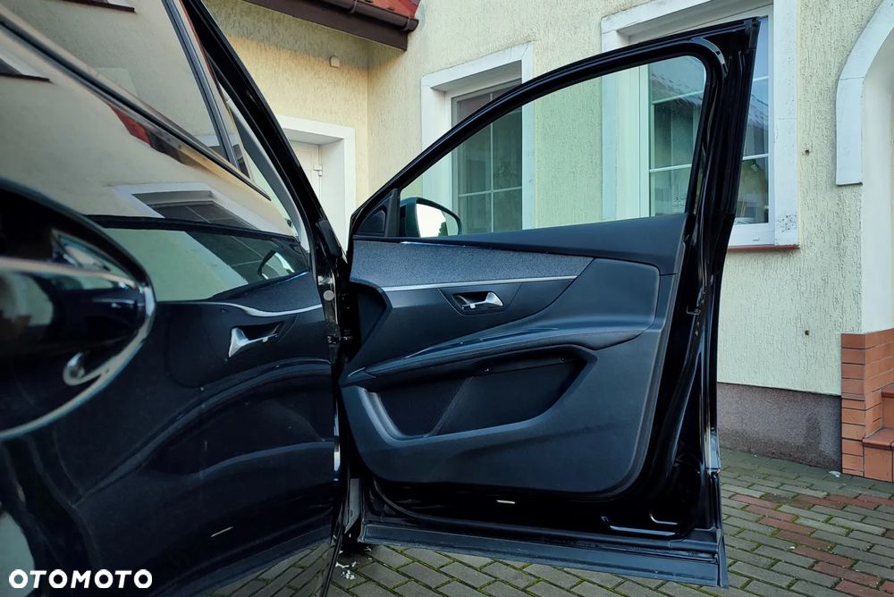 Peugeot 3008 HDi 115 Allure - 14