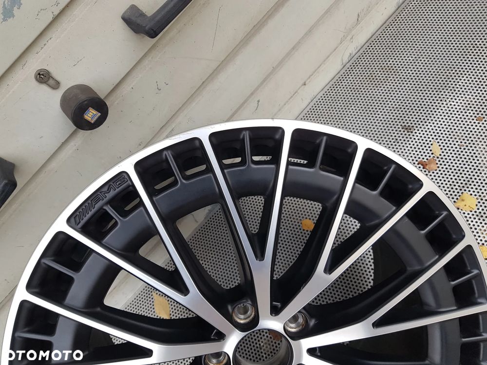 Mercedes W295 v295 EQE AMG Felga 10,5X21 ET67 - 5