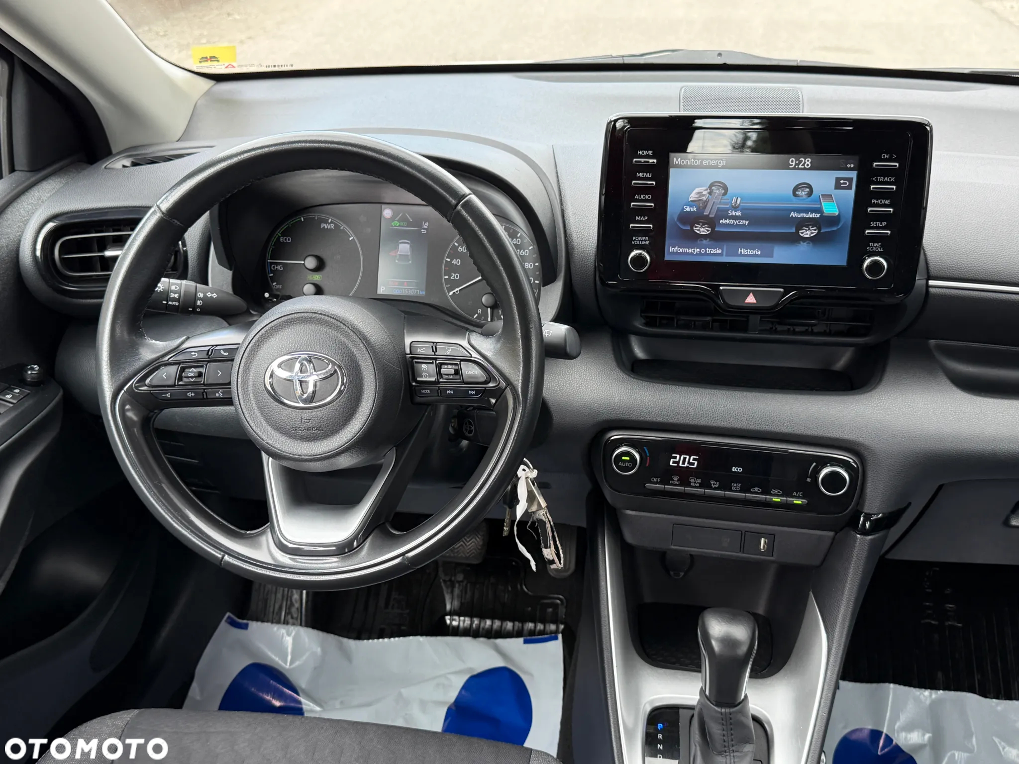 Toyota Yaris Hybrid 1.5 Comfort - 8