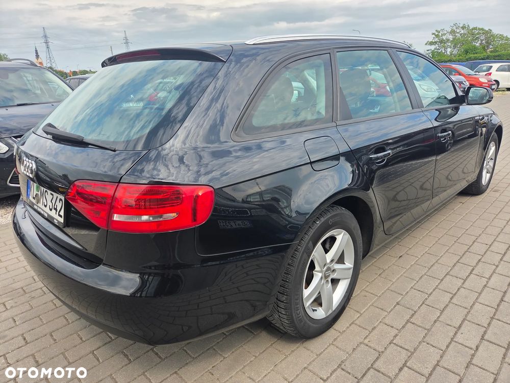 Audi A4 Avant 2.0 TDI DPF Ambition - 5
