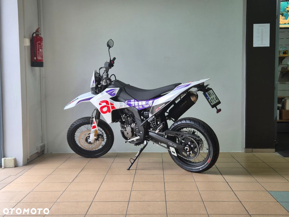 Aprilia SX - 6