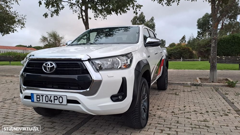 Toyota Hilux 4x4 Cabine Dupla Auto Executive