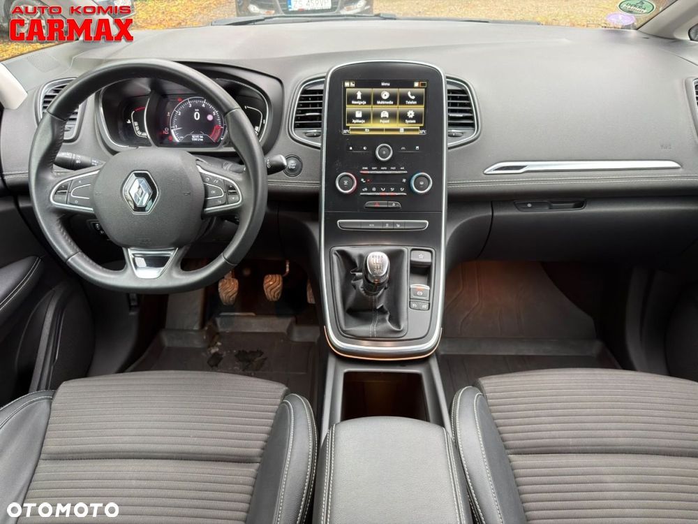 Renault Scenic - 20