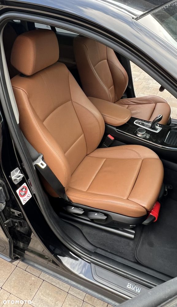 BMW X4 xDrive20d - 11