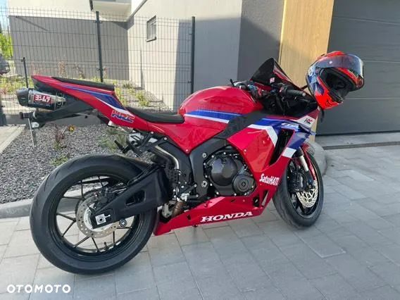 Honda CBR - 3
