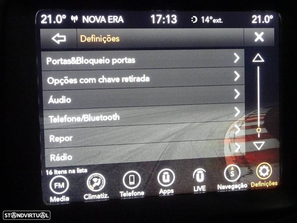 Jeep Renegade 1.0 T Limited - 23