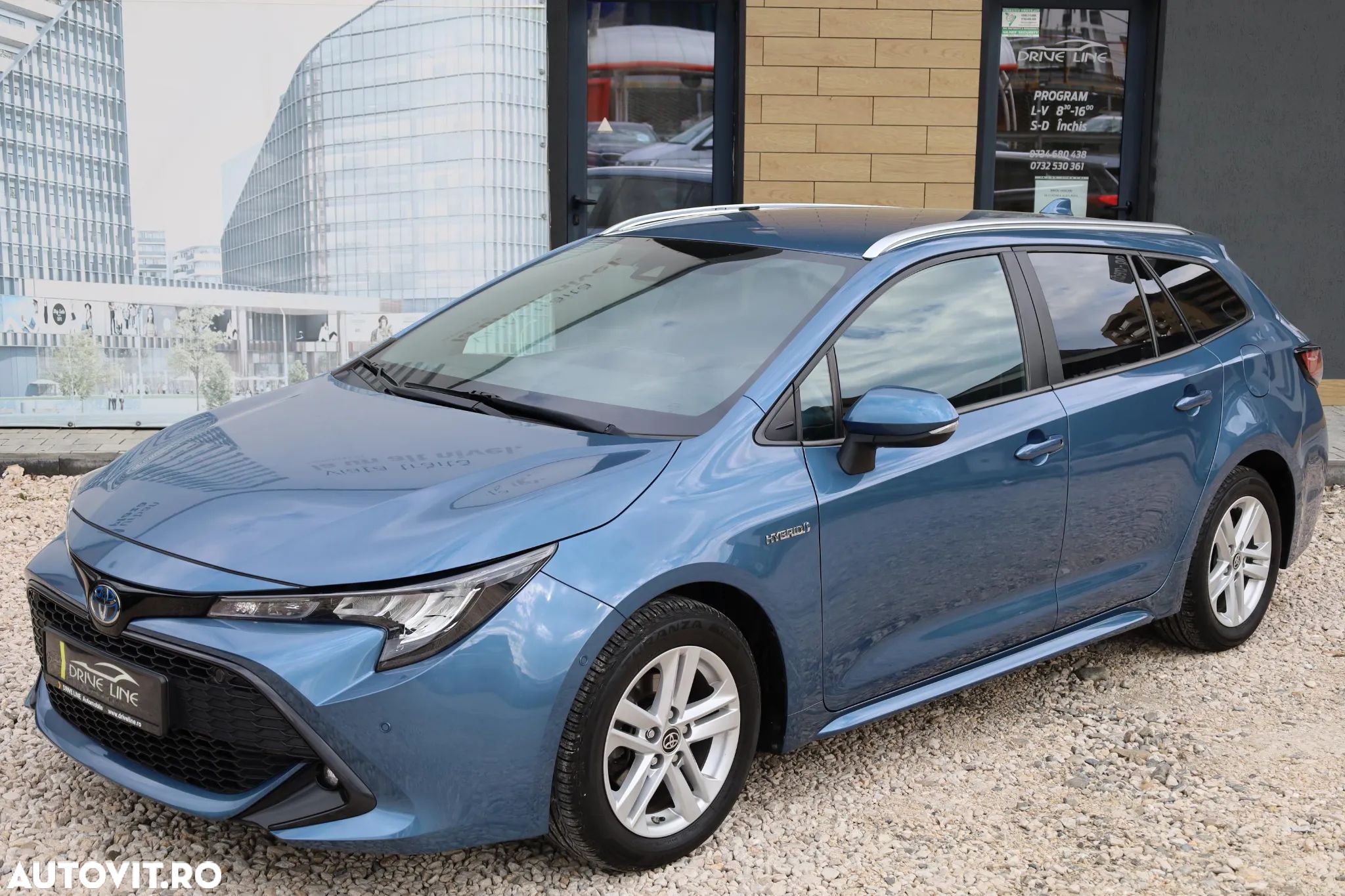 Toyota Corolla 1.8 Hybrid Comfort - 1
