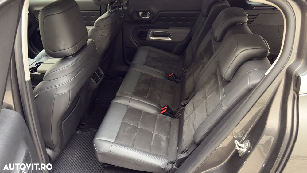 Citroën C5 Aircross 1.6 PureTech S&S EAT8 Shine - 3