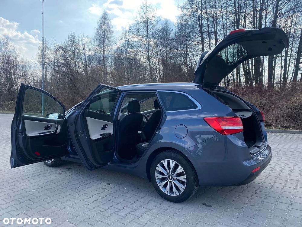 Kia Ceed 1.6 CRDi XL - 4