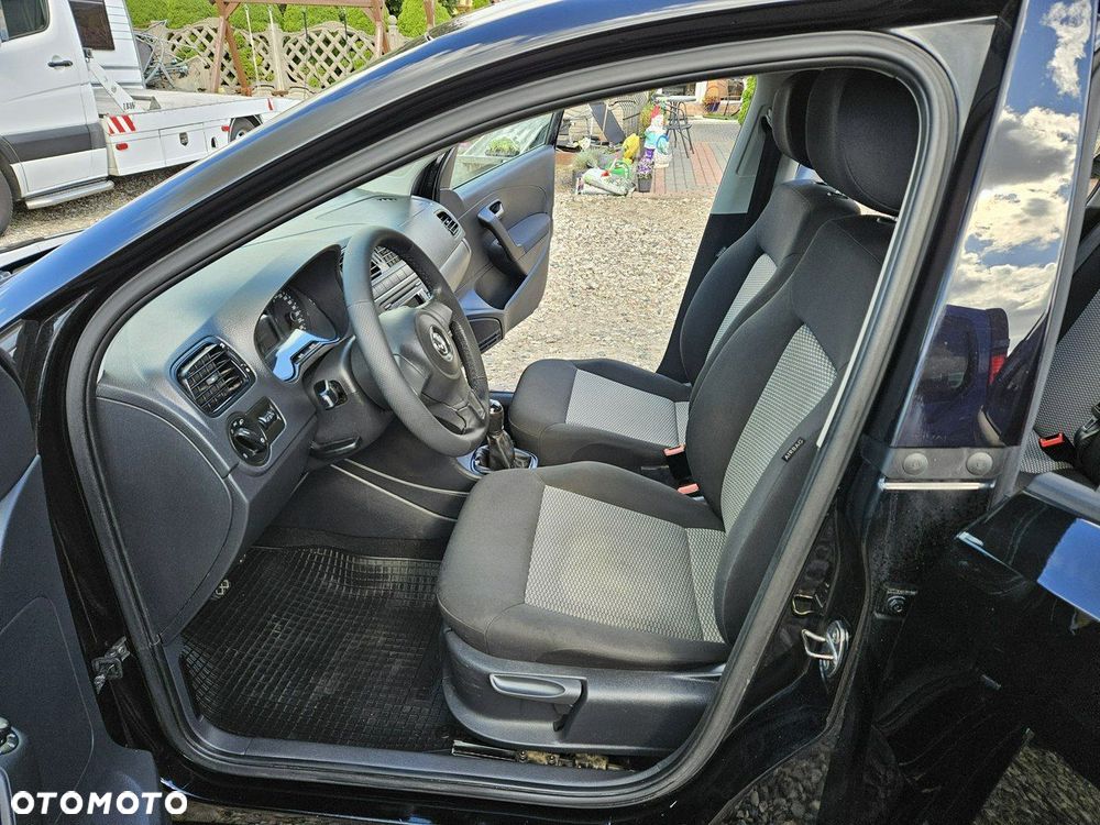 Volkswagen Polo - 7