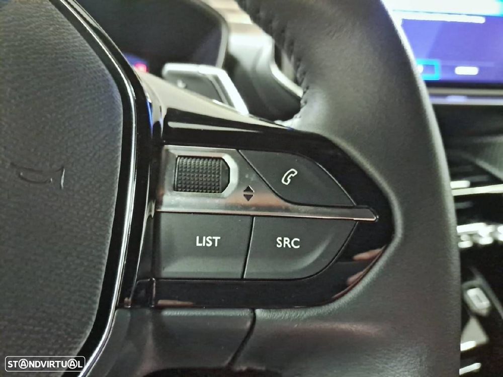 Peugeot 2008 1.2 Hybrid Allure e-DCS6 - 16