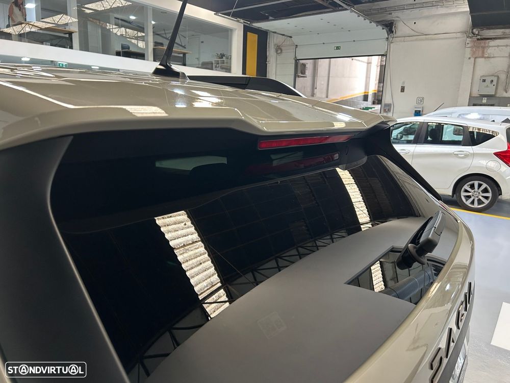 Dacia Duster 1.6 Hybrid Extreme - 14