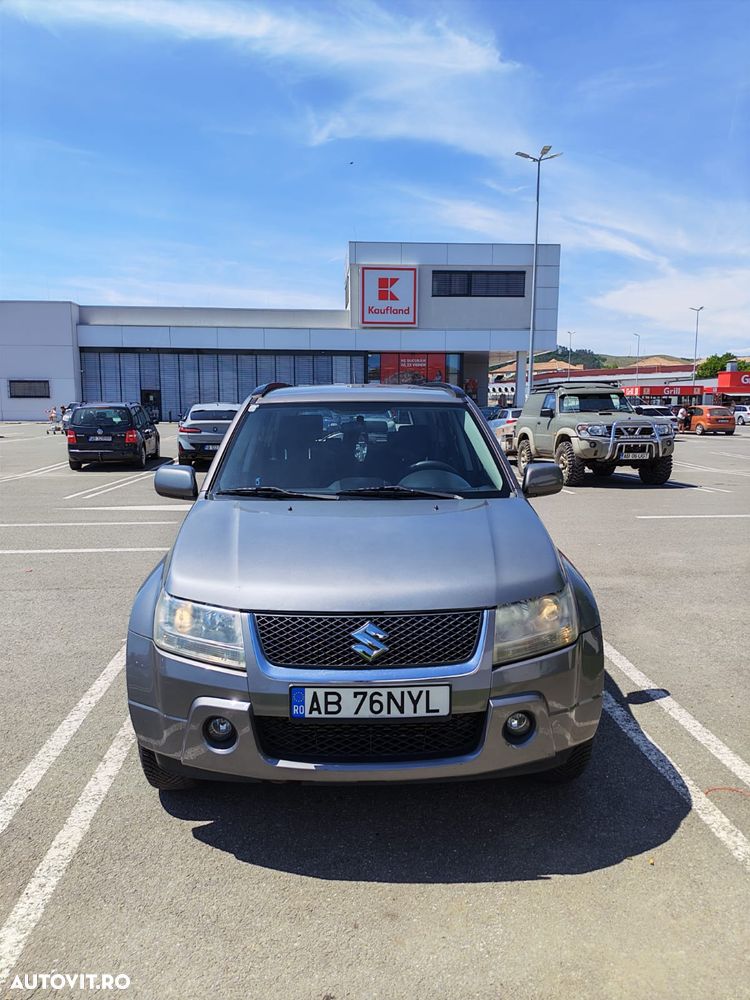 Suzuki Grand Vitara 1.9 DDIS JLX - 6