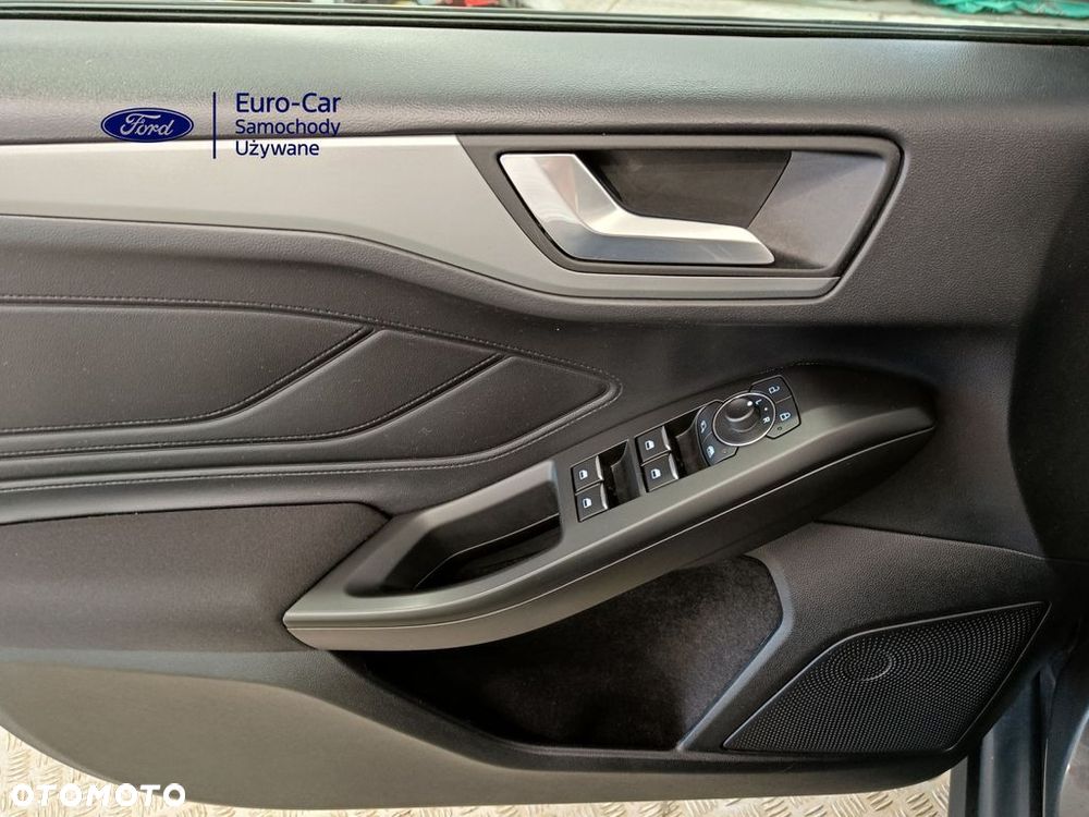 Ford Focus 1.5 EcoBlue Start-Stopp-System TITANIUM - 30