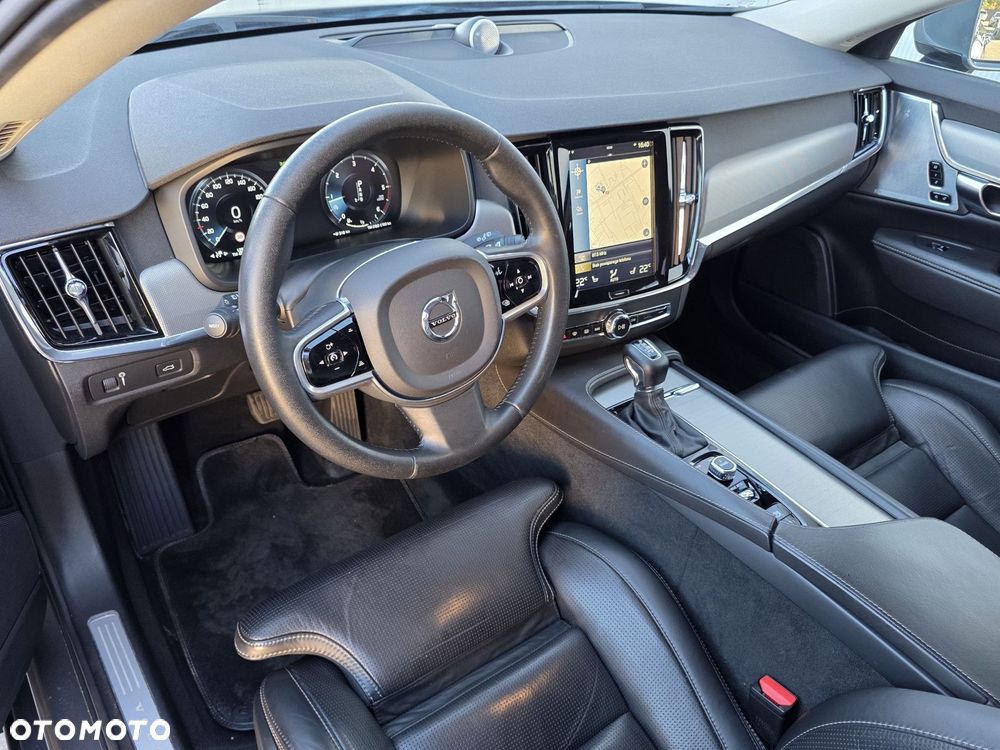 Volvo V90 - 13