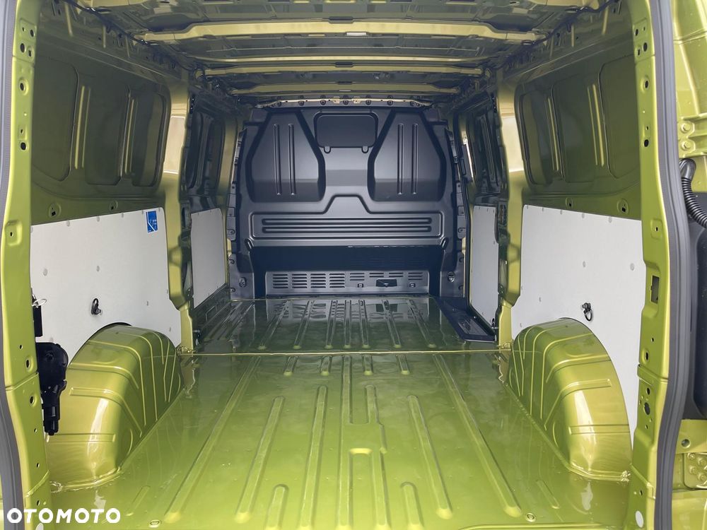 Volkswagen Transporter - 15