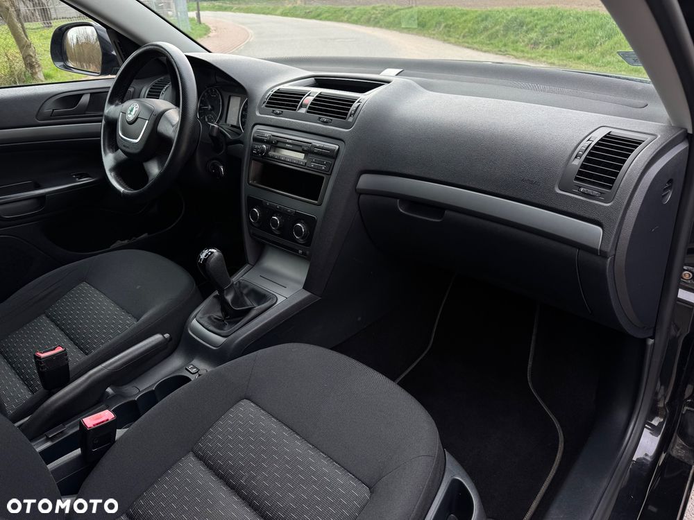 Skoda Octavia 1.6 TDI DPF Active - 7
