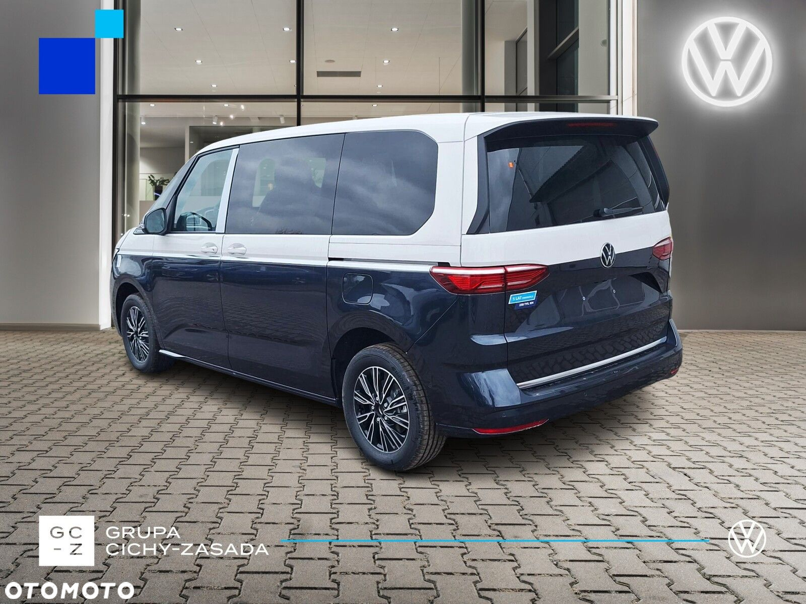 Volkswagen Multivan - 5