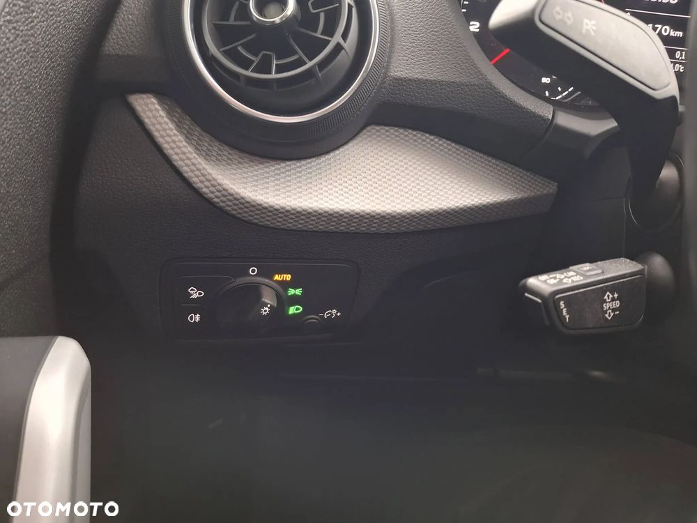 Audi Q2 35 TFSI S tronic - 6