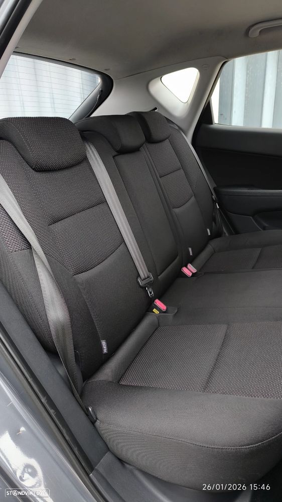 Hyundai i30 1.4 CVVT Blue Comfort - 41