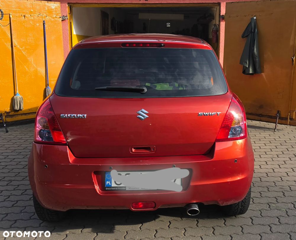 Suzuki Swift 2008 photo 5