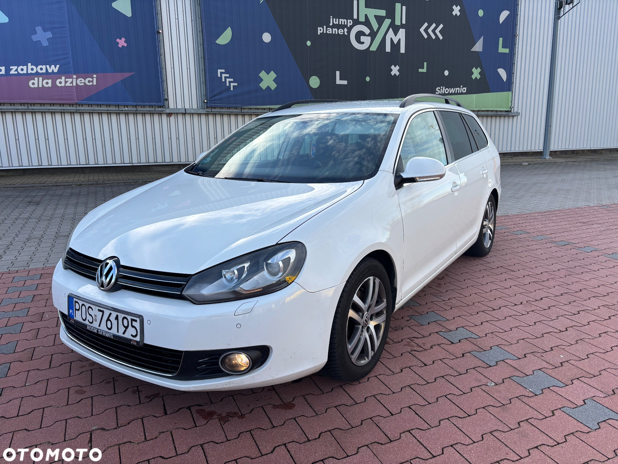 Volkswagen Golf 1.6 TDI DPF Highline - 3