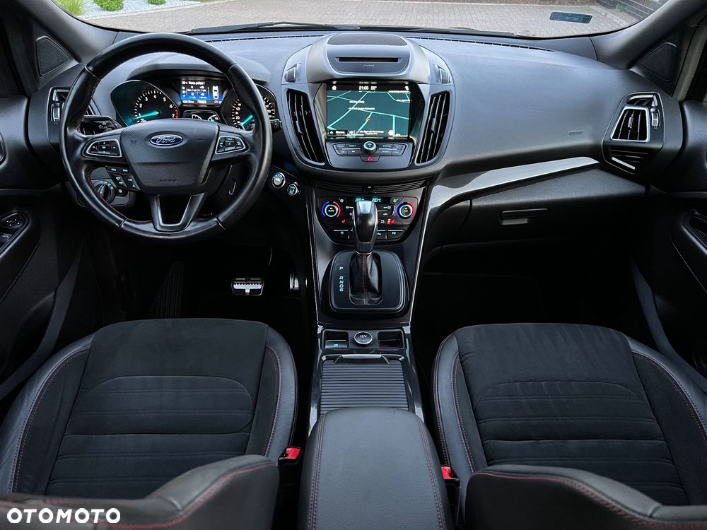 Ford Kuga - 26